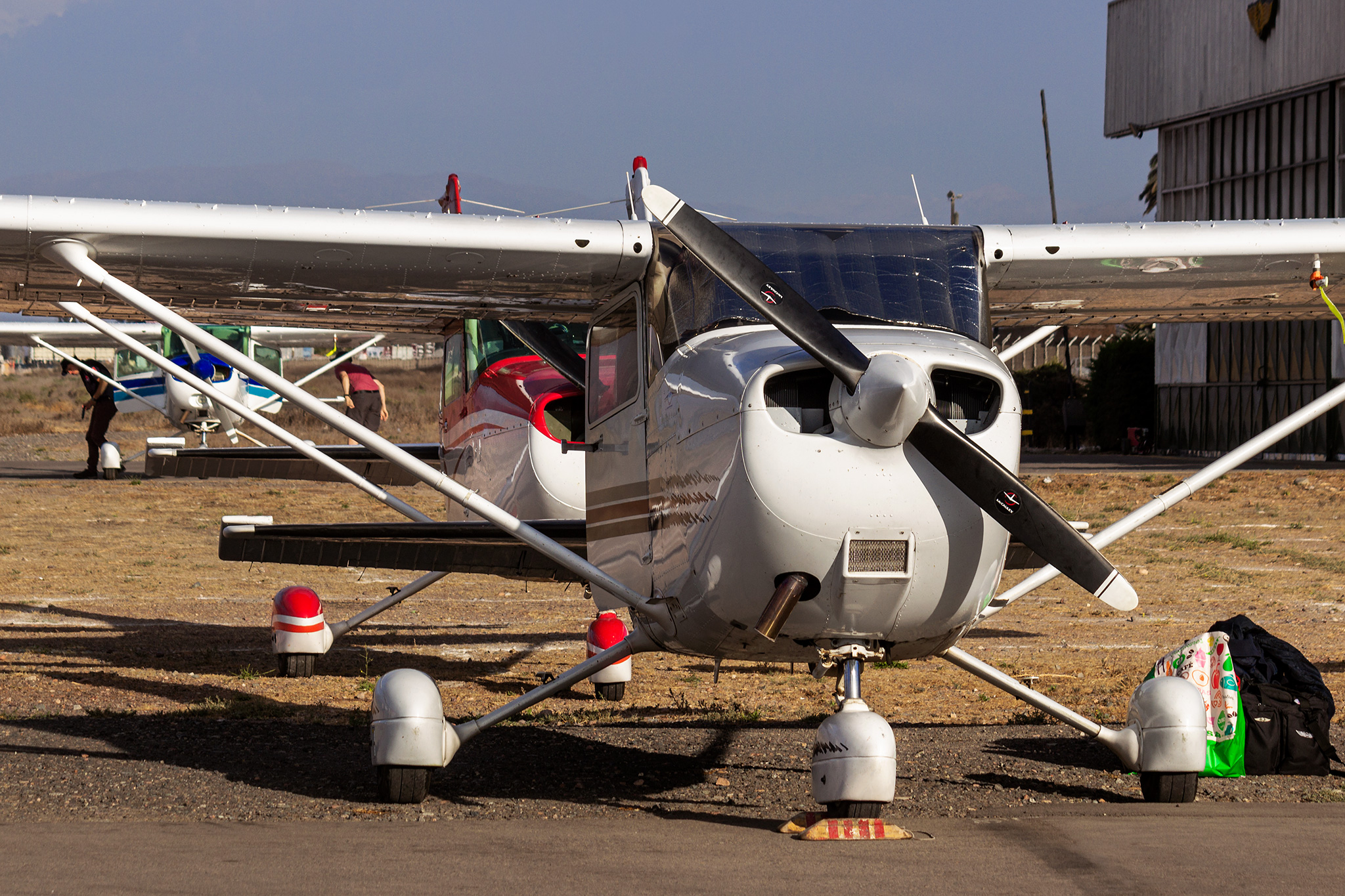 Cuanto Cobra Un Piloto Comercial En Argentina Estudiar piloto comercial en el extranjero ¿Una buena alternativa? -  Aero-Naves
