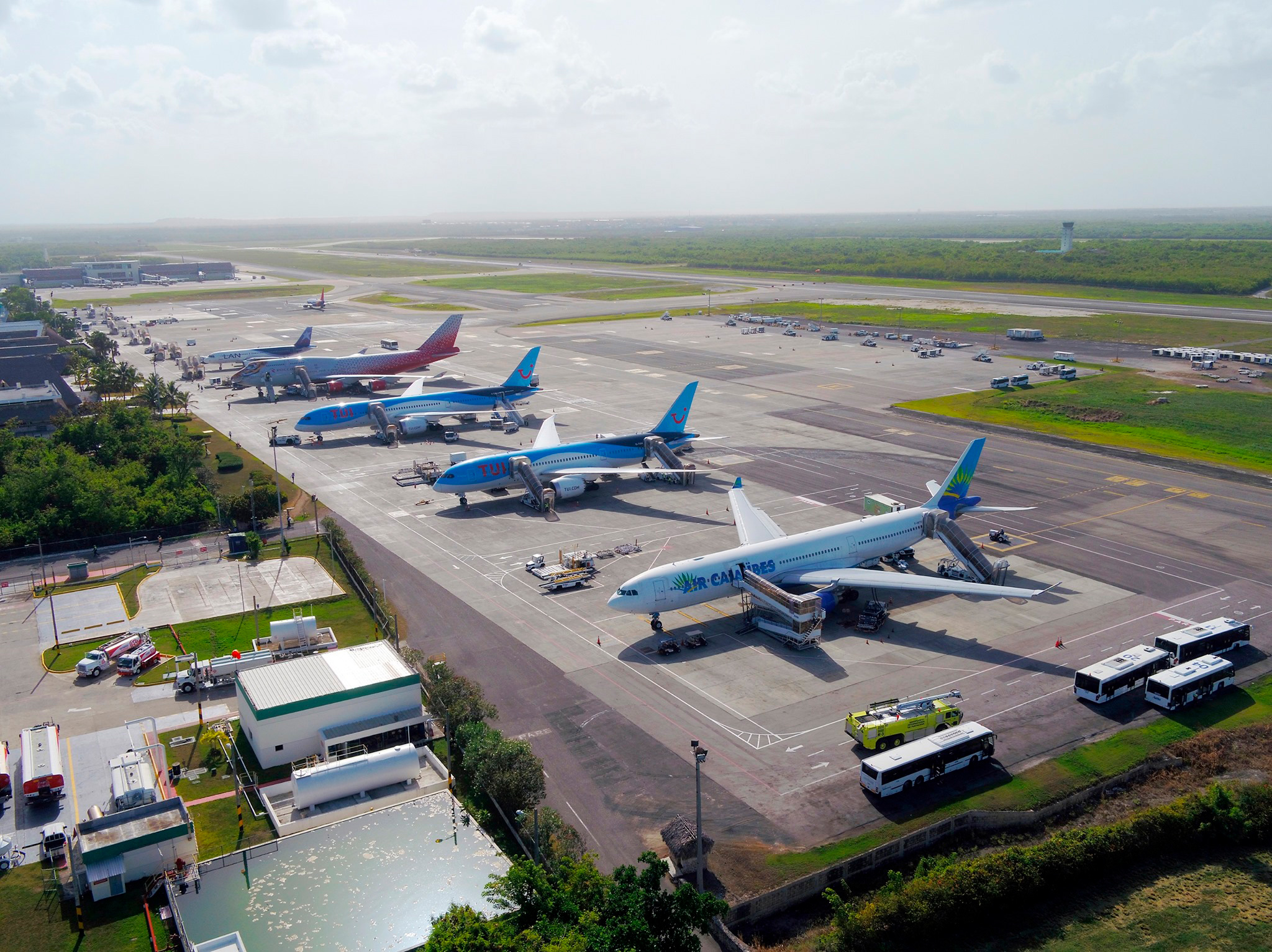 aeropuerto-de-punta-cana-establece-control-biom-trico-e-industria-a-rea