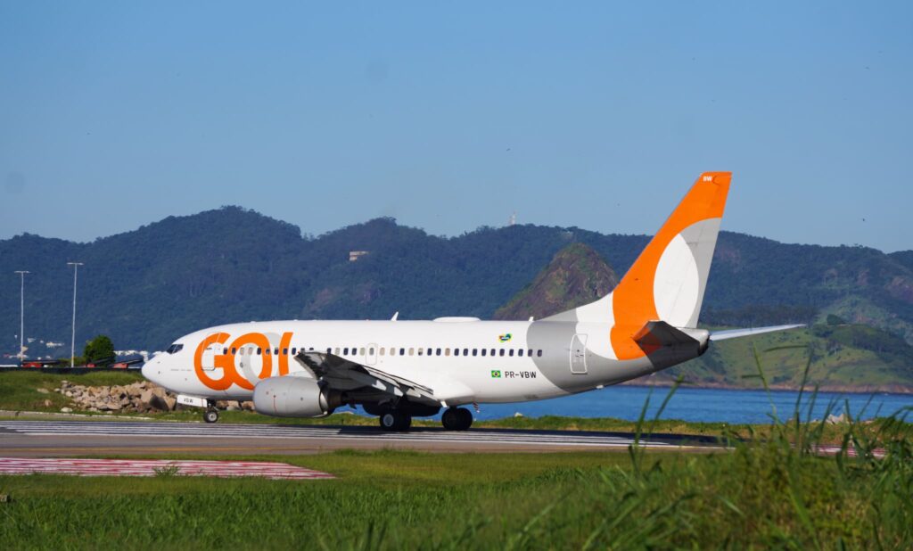 GOL B737-700