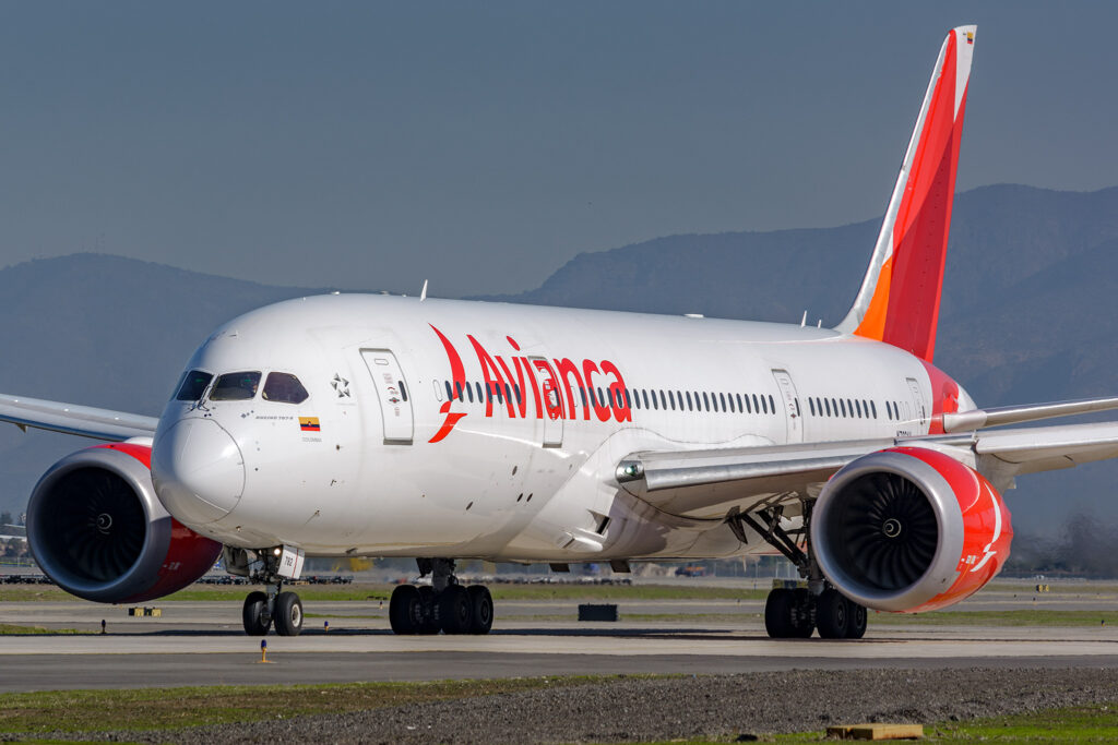 Avianca B787-8