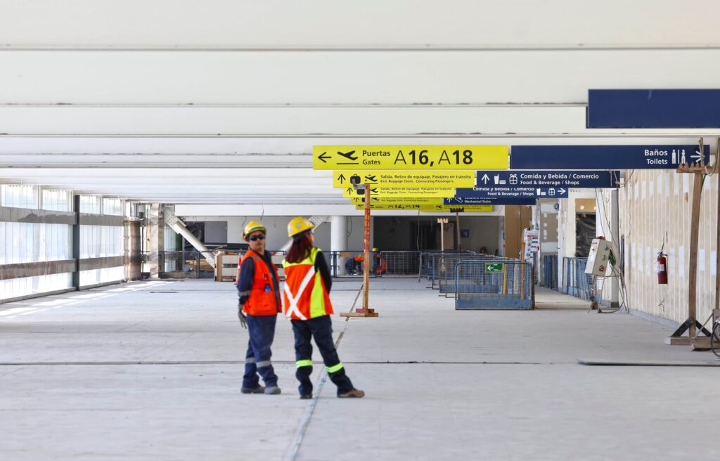 Aeropuerto Santiago obras