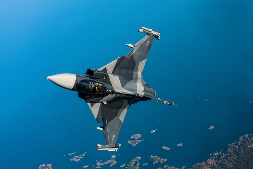 Saab JS-39 Gripen E invertido