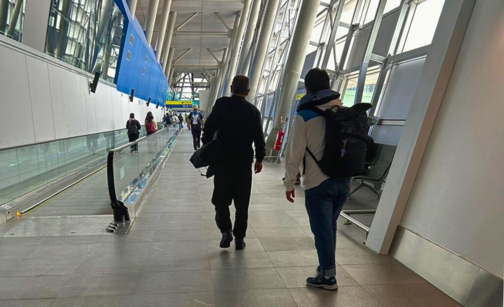 termina 2-F aeropuerto Santiago llegadas