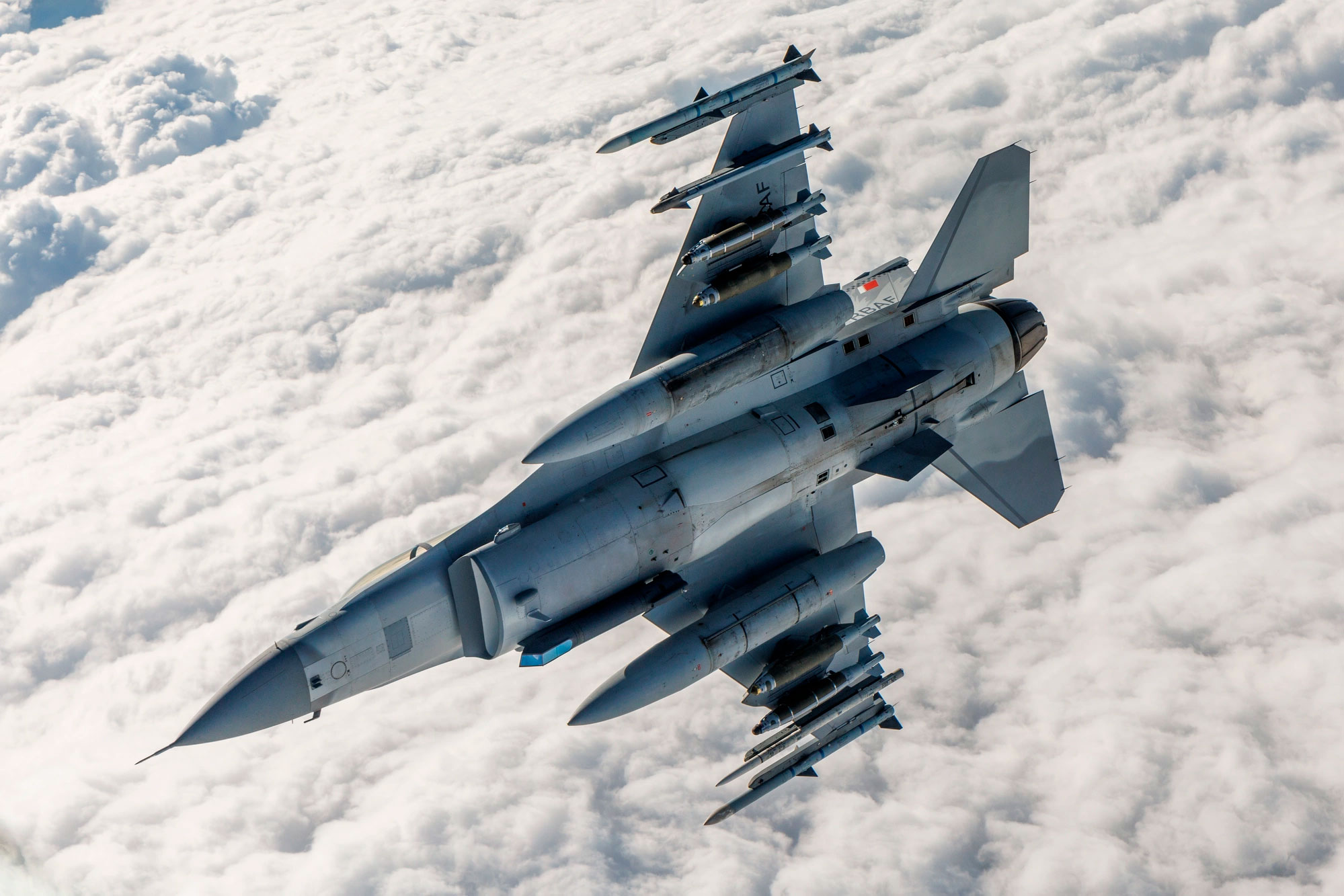 F-16